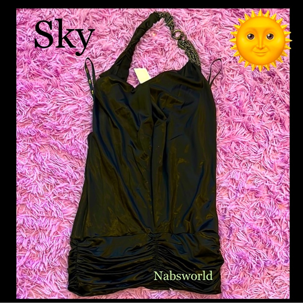 BNWT: SKY black top with silver chain halter neck 🌞